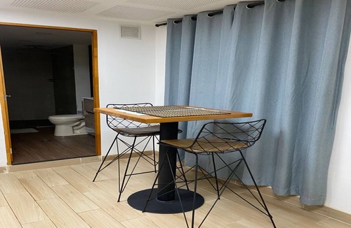 Zona Rosa Apartment | Global Executive Suites 203