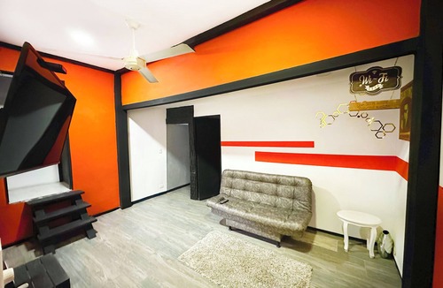Zona Rosa Apartment | Grand Deluxe Room W/Bathroom and balcony @Poblado #6 301 (1guest)