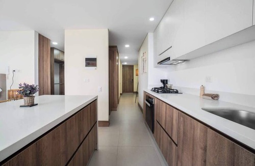 Granada Apartment | H309 - Gorgeous 1BR | Balcony | Pool | Parking