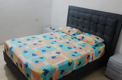 Centro House | Habitación Ciudad Amurallada 2B