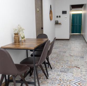 Luna Park House | Habitación con baño privado en Circasia Quindío