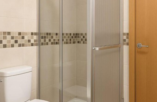 Cali House | Habitación para PAREJAS EL TREBOL baño privado