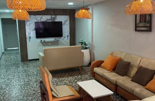 Crespo House | Habitaciones Crespo Cerca al aeropuerto Jacuzzi Compartido
