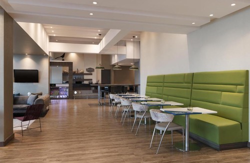 Bocagrande Hotel | Hampton by Hilton Cartagena