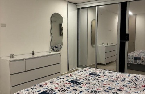 Alto Prado Apartment | Hermoso Apartamento con Balcón, Piscina y Parqueadero IN BAQ