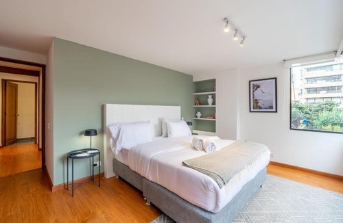 La Cabrera Apartment | Homey 2BR in Chico
