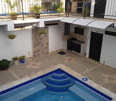 Girardot House | Hospedaje Lulú - Licores 24