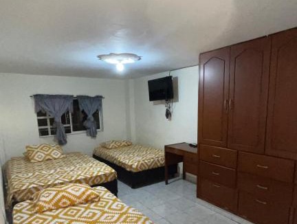 Floridablanca House | Hostal Jireth