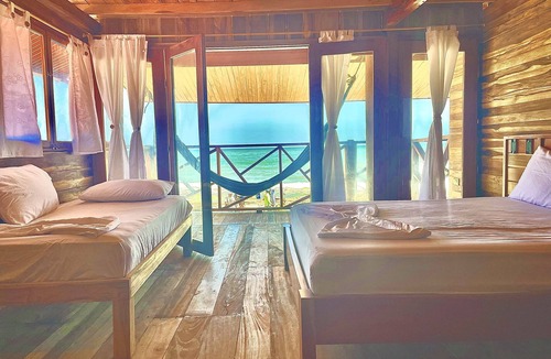Palomino Hostel | hostal Mocambo beach