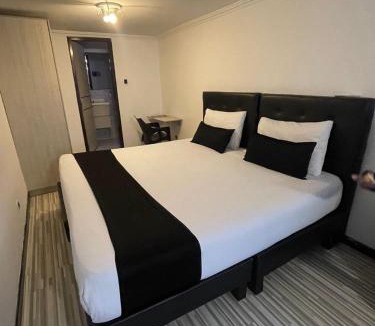 Quinta Paredes Hotel | Hotel AMBAR KING