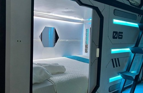 La Castellana Hotel | Hotel capsula