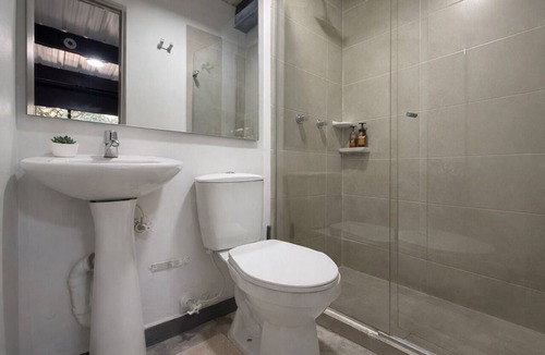 Laureles Hotel | Hotel Casa Malibú