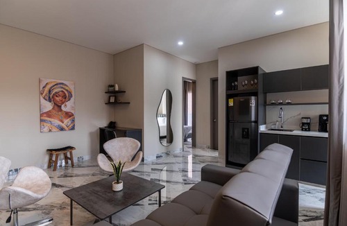 Laureles - Estadio Hotel | Hotel Colores Estadio