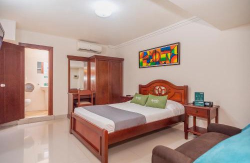 El Prado Hotel | Hotel Costa Linda