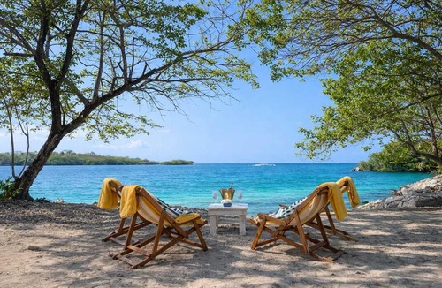 Rosario Islands Cabin | Hotel Dharma Islas Del Rosario