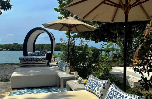 Rosario Islands Cabin | Hotel Dharma Islas Del Rosario