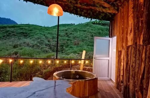 Villamaria Cabin | Hotel glamping Mágica Luna Manizales