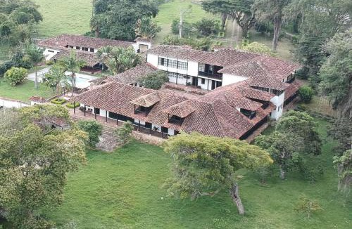 Fusagasuga Hotel | Hotel Hacienda El Novillero