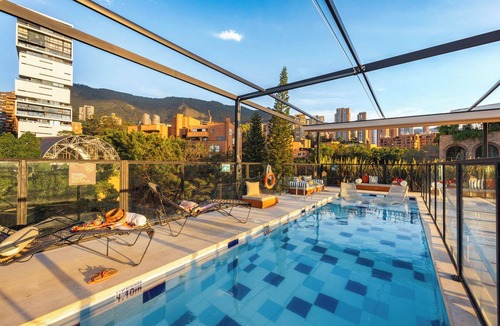 Las Lomas I Hotel | Hotel Loma Verde