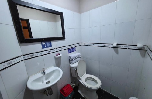 Villa Nueva Hotel | Hotel Metropol Blue