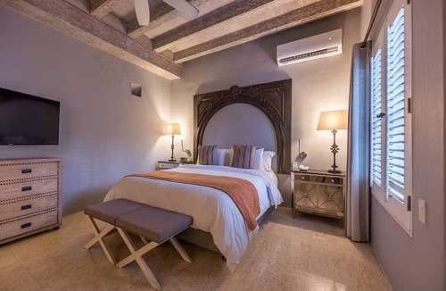 Bocagrande Apartment | HOTEL NOI 1860: LUXURY HOUSE CARTAGENA DE INDIAS - King bed
