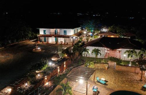 Barichara Hotel | Hotel Santos De Piedra - MARANATHA BARICHARA
