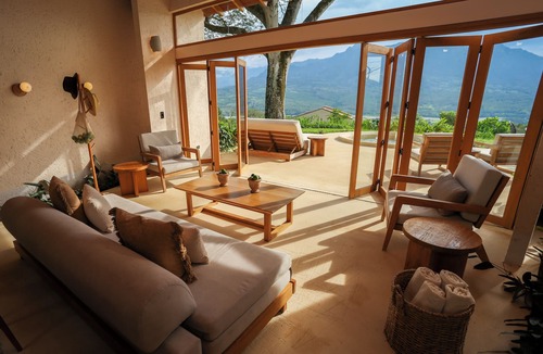 Fredonia Hotel | Hotel Tahití