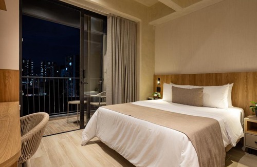 Sabaneta Hotel | Hotel Tres Altares Sabaneta