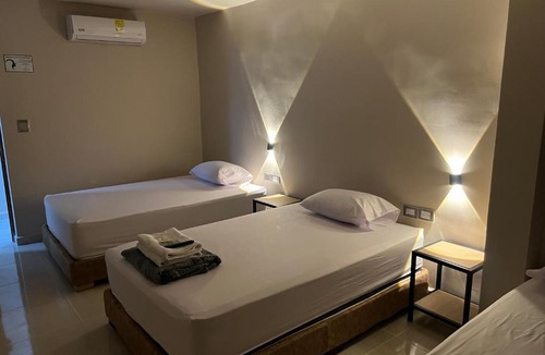 Estadio Hotel | Hotel Urbanix Stadium