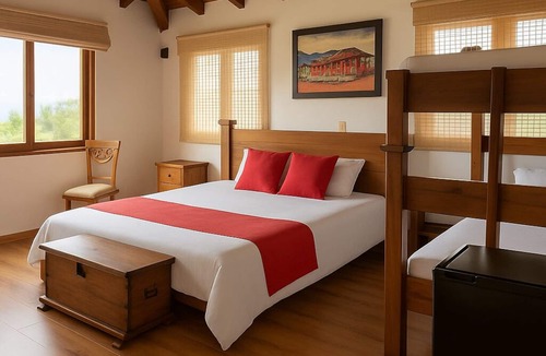 Guatape Hotel | Hotel Zocalo Campestre