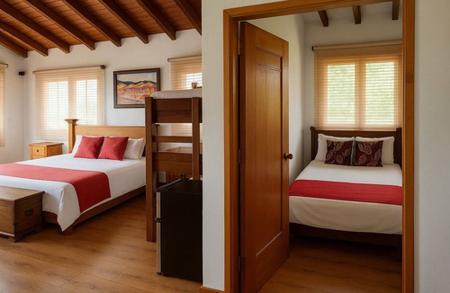 Guatape Hotel | Hotel Zocalo Campestre