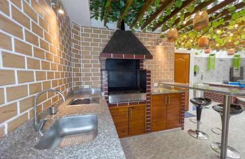 Cali House | House near Chipichape: Jacuzzi, sauna, Turkish bath