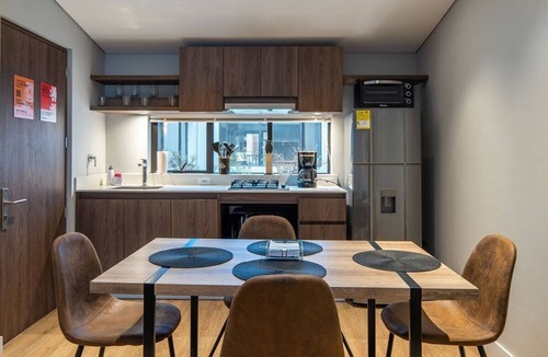 Chapinero House | Intimate Loft @Zona G with Balcon & Laundry