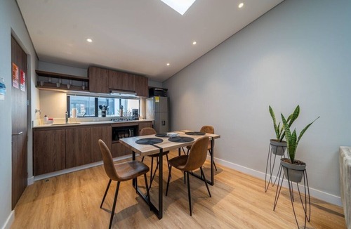 Chapinero House | Intimate Loft @Zona G with Balcon & Laundry