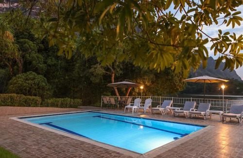 Purificacion House | Isla Privada en Prado Piscina y Deportes Náuticos - Cerca a Bogotá - Cerca a Ibagué