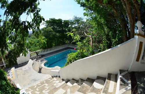 Comuna 4 Bed & Breakfast | Jardin Etnobotanico Villa Ludovica