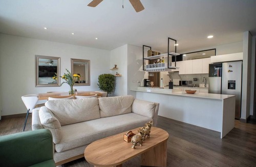 El Castillo Apartment | KEKE PROPERTIES Luxury comfort view