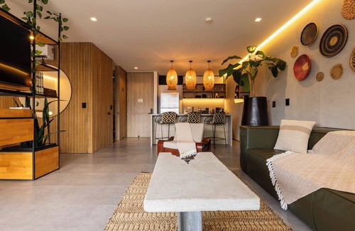 Lalinde Apartment | - ¡ King Bed with Private Jacuzzi in Heart of Poblado ! -