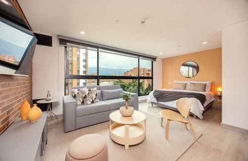 Laureles Apartment | Kyux Studios by MOME