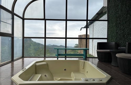 Cali Hotel | La Villa The View