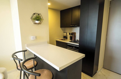 Armenia Apartment | La Vista Suite. Luxury, Quiet and Convenience. In the heart of Armenia.