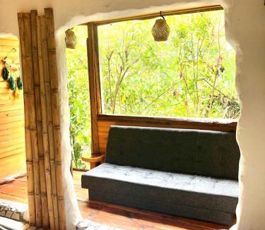 Pijao Bed & Breakfast | Las Bromelias, Pijao, Finca Flora del Rio