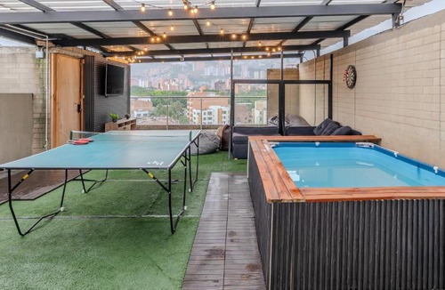 Florida Nueva Apartment | Laureles Mirador , AC, Piscina, Parqueadero