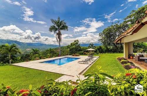 Anapoima House | ¡Lindo TopSpot® con la Mejor Vista de Anapoima!