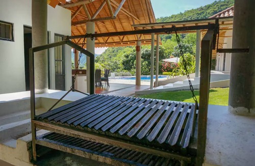 Apulo Condo | Lindo TopSpot® en la cima de Entrepuentes-Apulo!