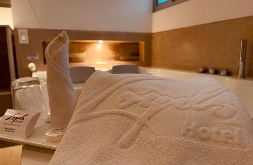 Astorga Hotel | Loyds Hotel
