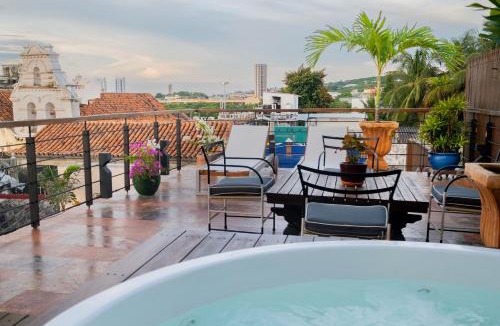 Cartagena Walled City House | Lujosa Casa 5Hab Jacuzzi & Piscina