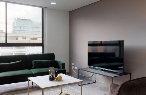 Calle 100 Apartment | Lujoso apartamento cerca parque de la 93- Dos hab