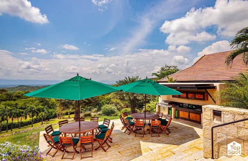 Girardot Villa | Lujoso TopSpot® en Reserva Ecológica Privada
