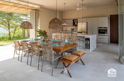 Nimaima Villa | Lujoso TopSpot® en Villeta Para Estrenar!